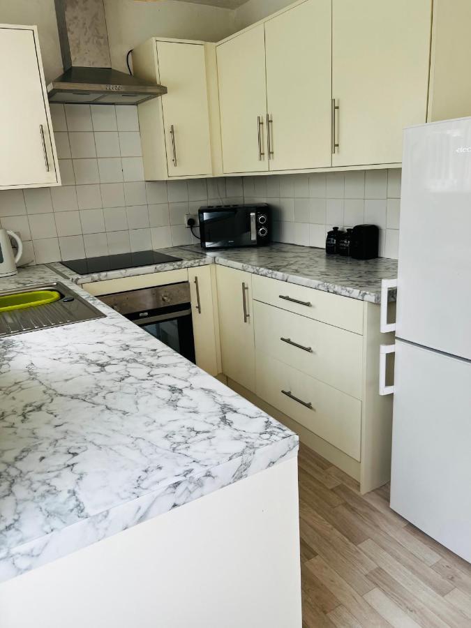 Semi-detach Apartment St Helens (Merseyside)